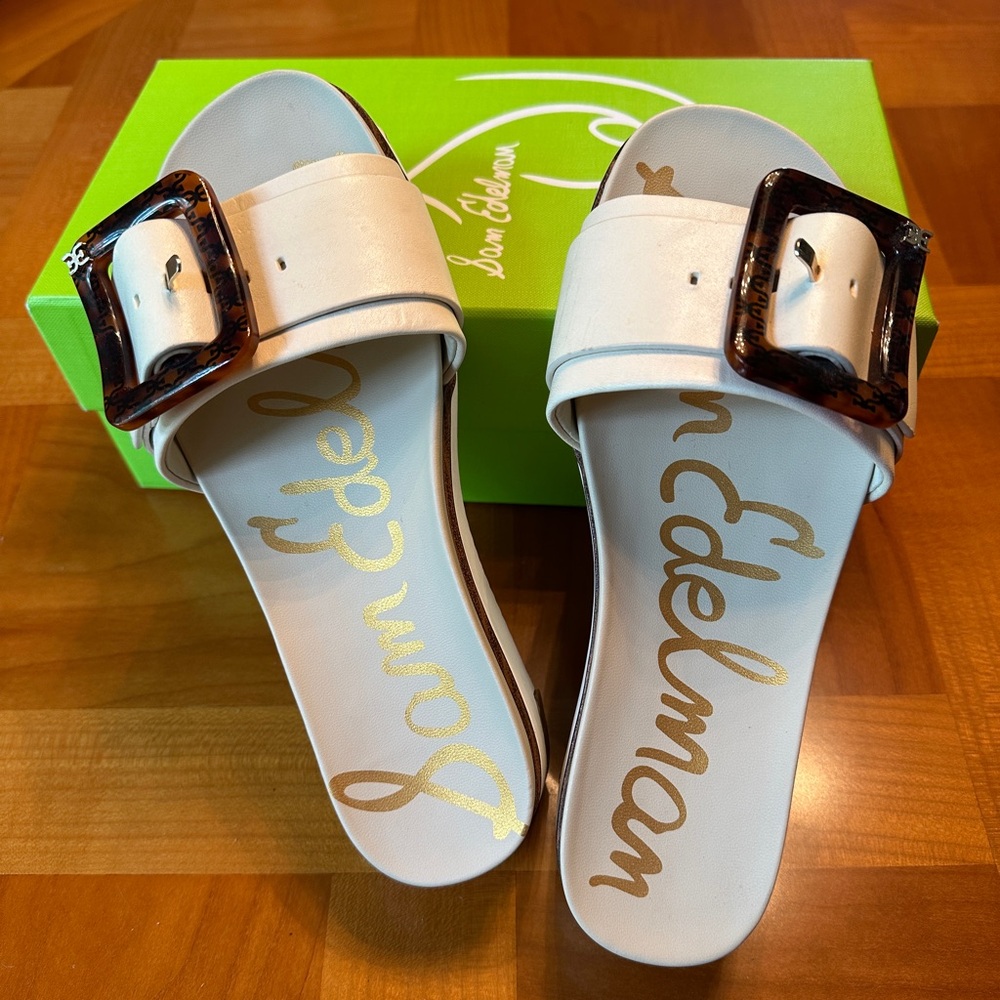 Sam Edelman 5 1/2 Cream Sandals Slide Buckles Platform Quiet Luxury Summer